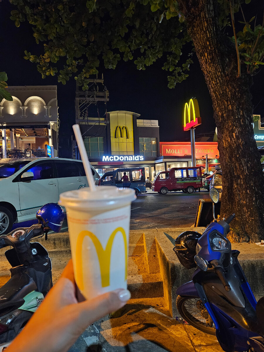 Фото сделано по окончании прогулки