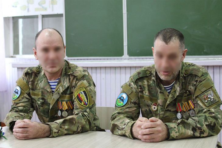     Бойцы «Шмель» и «Куба» рассказали о буднях на СВО баганским школьникам. Фото «Степная нива»