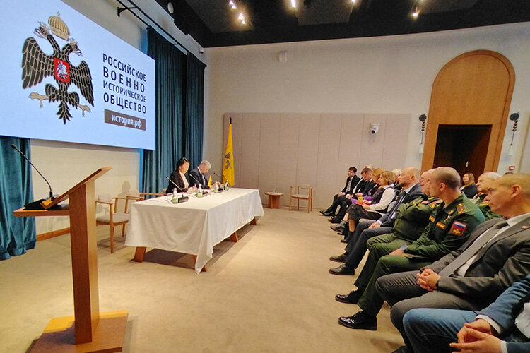 Первое за три года собрание татарстанского отделения Российского военно-исторического общества прошло в Присутственных местах Кремля