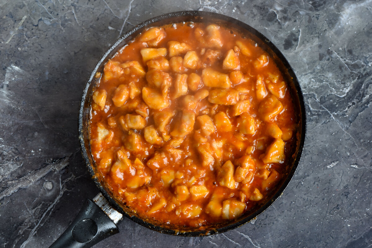 Филе курицы в духовке с корочкой. Кусочки филе курицы в духовке. Отбивные из куриного филе. Кусочки куриного филе рецепты. Кусочки куриного филе рецепты.