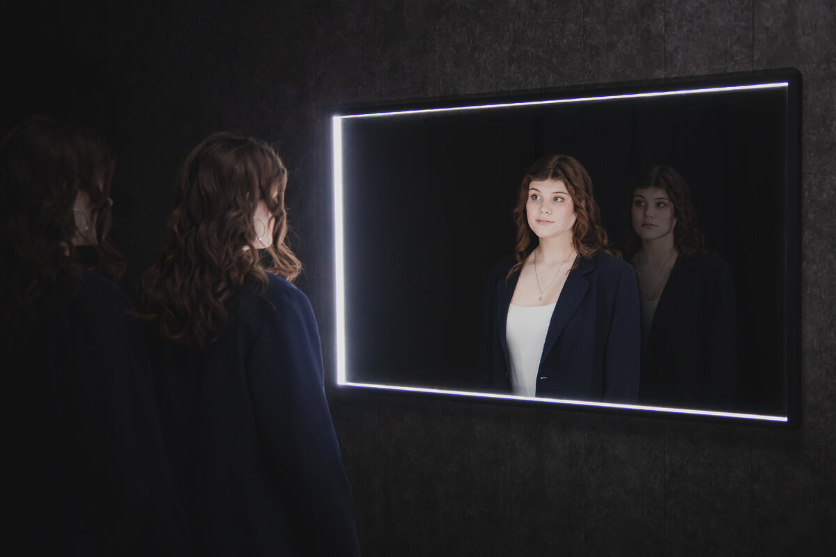 Зеркало производства Silver Mirrors