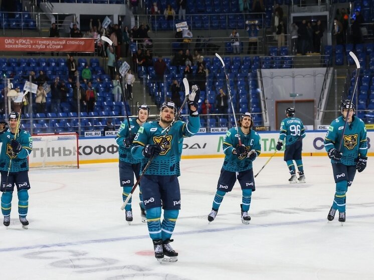 после хоккея. после хоккея. хоккей с шайбой сокол красноярск. после хоккея. после хоккея.