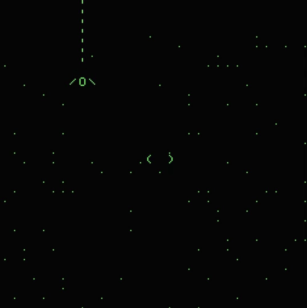 Now You Can Play Star Wars (1977) — вероятно, первая выпущенная по Star Wars игра. Автор: Роберт Коппедж