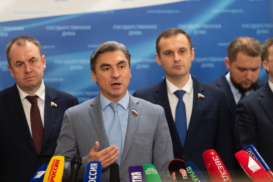 сервисный центр хайтек бендеры. человек и аддитивные технологии. иц технология. центр аддитивных технологий. поездной диспетчер цуп.