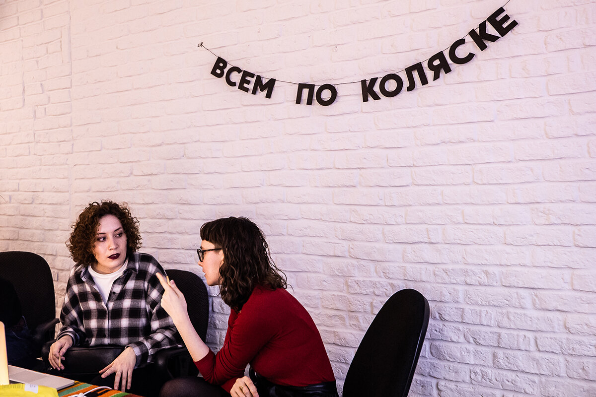 где страна друзей. карта мира. карта легализации однополых браков. страны признавшие независимость абхазии и южной осетии. необычные карты мира.