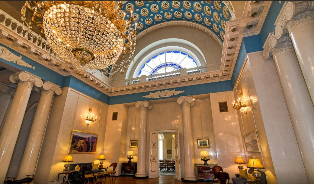 "ГОЛАЯ ВЕЧЕРИНКА" в СССР. Бал Сатаны в посольстве США. Вдохновение для ...