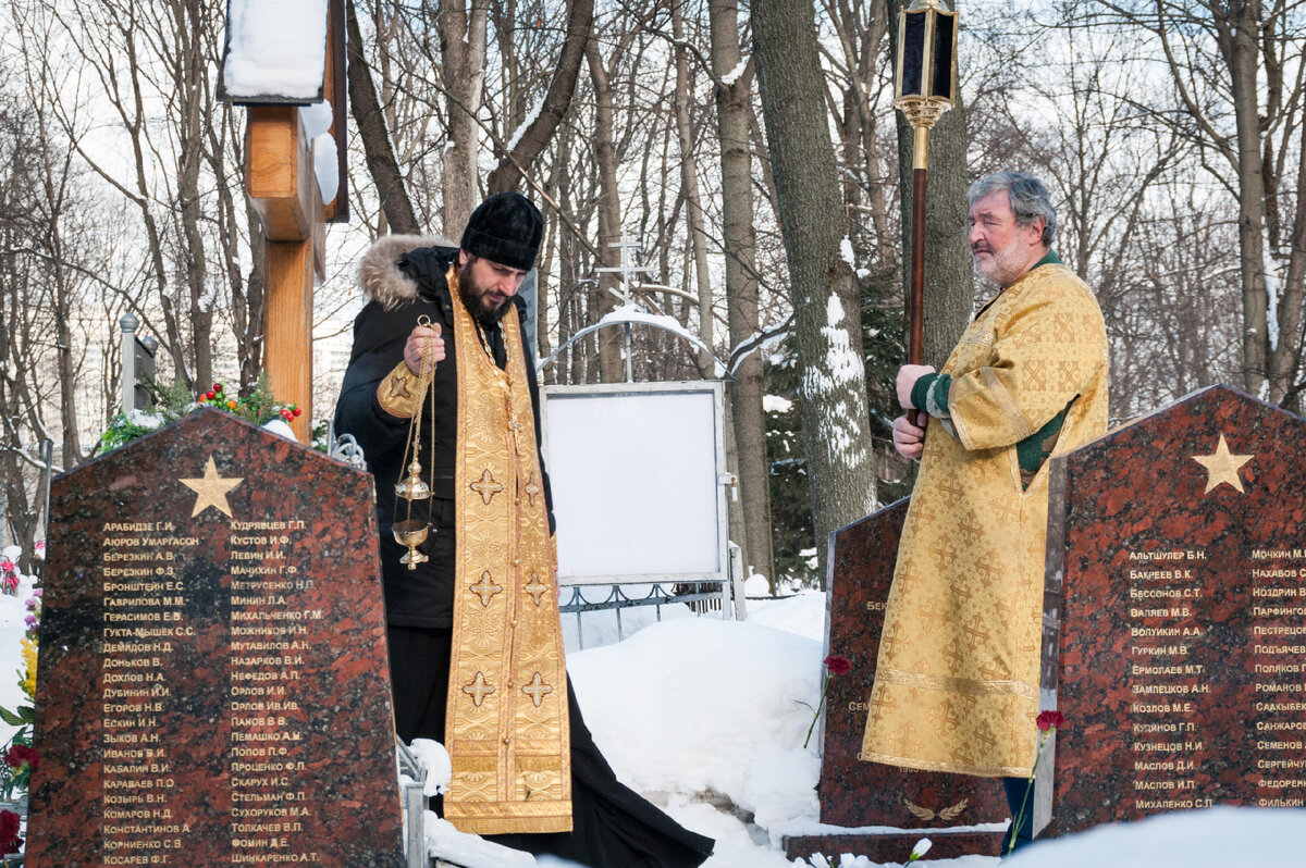 взгляд в книгу. прозрение 2. прозрение 2010 постер. прозрение 2. прозрение кашира 2.