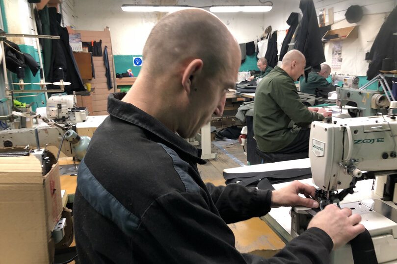 Режим в исправительных учреждениях. Режим отбывания наказания в исправительных учреждениях. Ик-24 камышин. Особый режим. Исправительные колонии особого режима таблица.