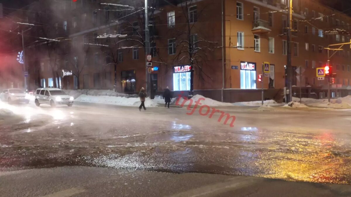     Об этом в ходе планерки в мэрии карельской столицы сообщил консультант аппарата администрации Алексей Львов.