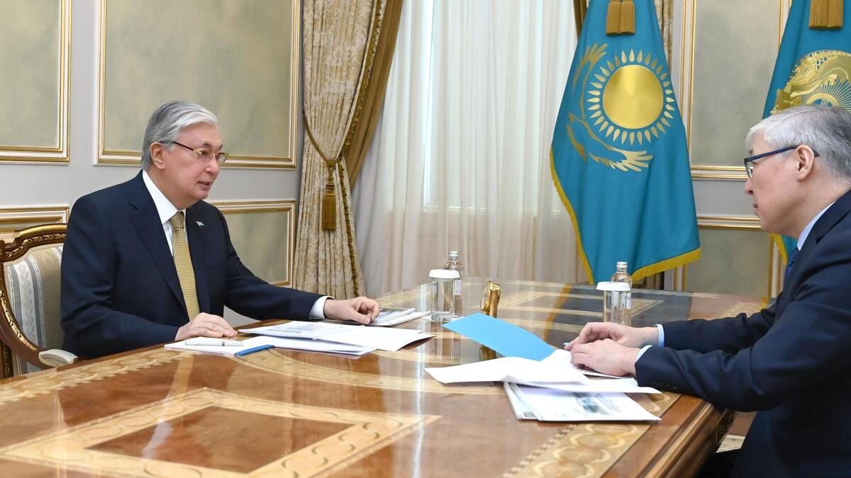 математика пәніне ұран. жалғаудың түрлері презентация. таразы математика мектепалды. тапсырма. мектеп картина.