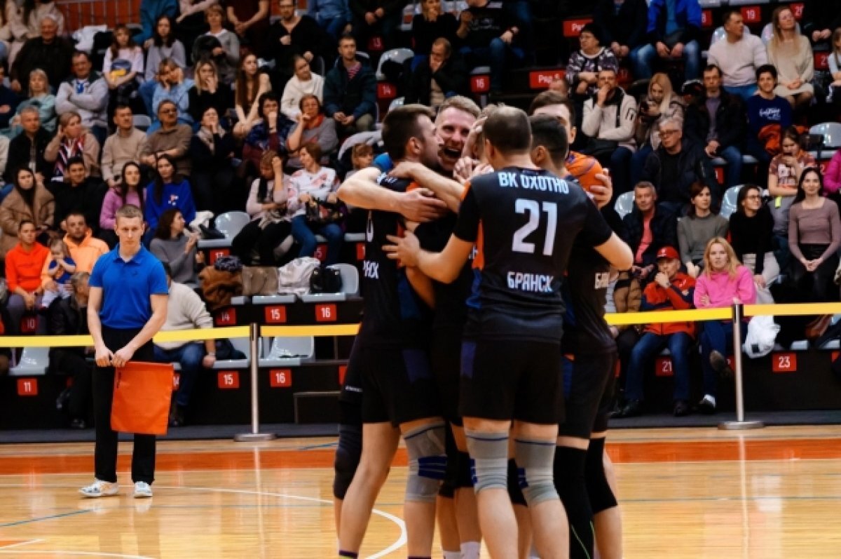    Брянская команда «Охотно» выиграла два матча в первом четвертьфинале ЦФО