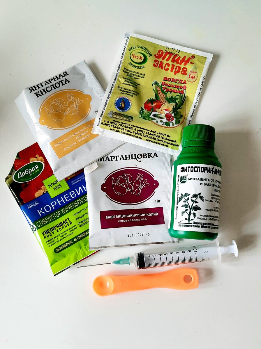 Фото автора. Вообще, можно спокойно обойтись только этим набором.