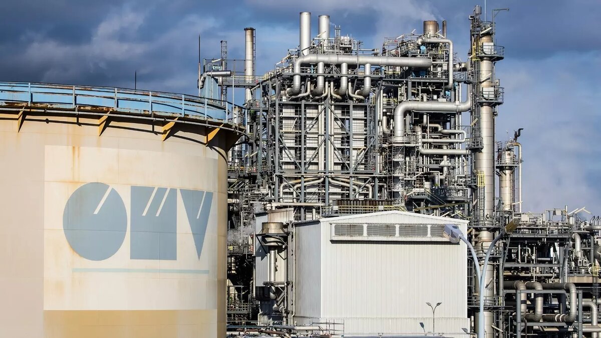     Австрийская OMV начала подготовку к расторжению контрактов с Россией по газу, заявила министр энергетики Австрии