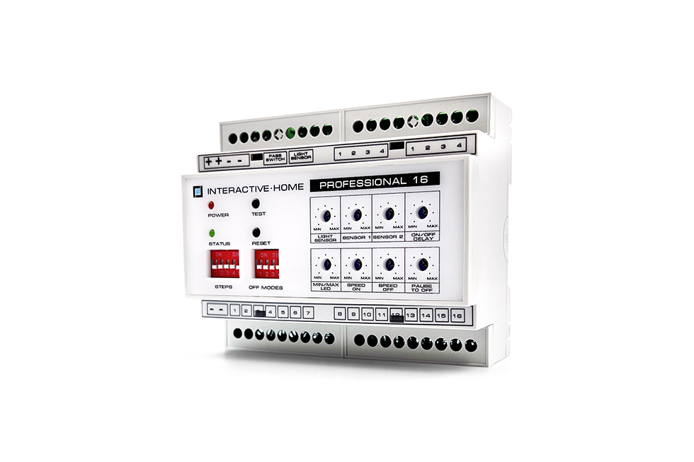Линейка контроллеров "PROFESSIONAL" предназначена для автоматической подсветки лестниц с применением светодиодных источников освещения. Настройки параметров в контроллере производятся независимо друг от друга (без сложных многоуровневых меню) в реальном времени, что позволит установщикам и пользователям систем автоматической подсветки лестниц насладиться простотой и удобством использования. 
Корпус контроллера позволяет устанавливать его на DIN рейку в стандартных электроустановочных боксах (наружных либо скрытого монтажа или в уже имеющемся распределительном щите вашего дома), обеспечивая тем самым эстетический вид и доступ к панели управления контроллера в любое время. 

Конструкция контроллера позволяет использовать его в инсталляциях с количеством до 16 ступеней.

Доставка осуществляется курьерской службой EMS.