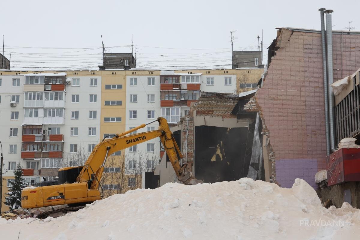 Опубликованы фото сноса бывшего кинотеатра «Импульс» в Нижнем Новгороде |  Нижегородская правда | Дзен