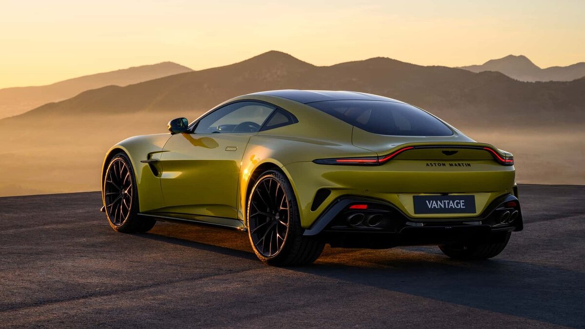 Aston Martin выложил много фото нового купе Vantage | Авто Mail.ru | Дзен