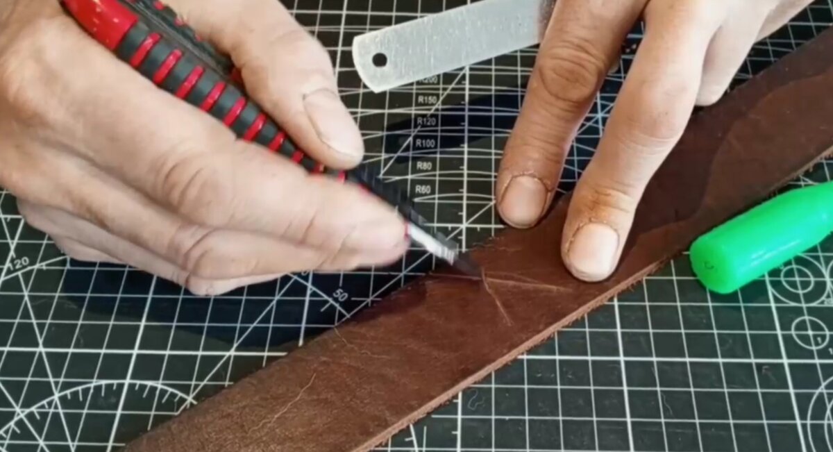 Делаем прорези "канавки"