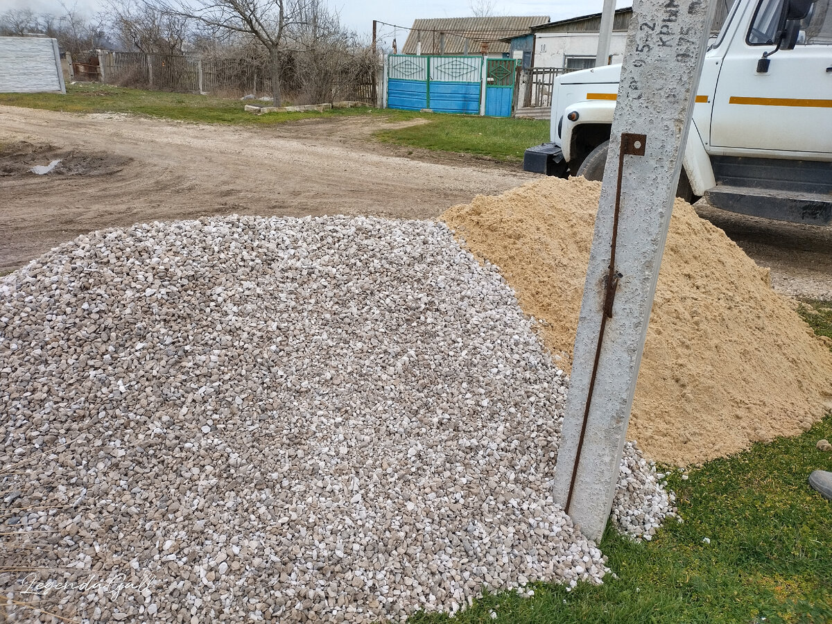 Кучки совсем не маленькие