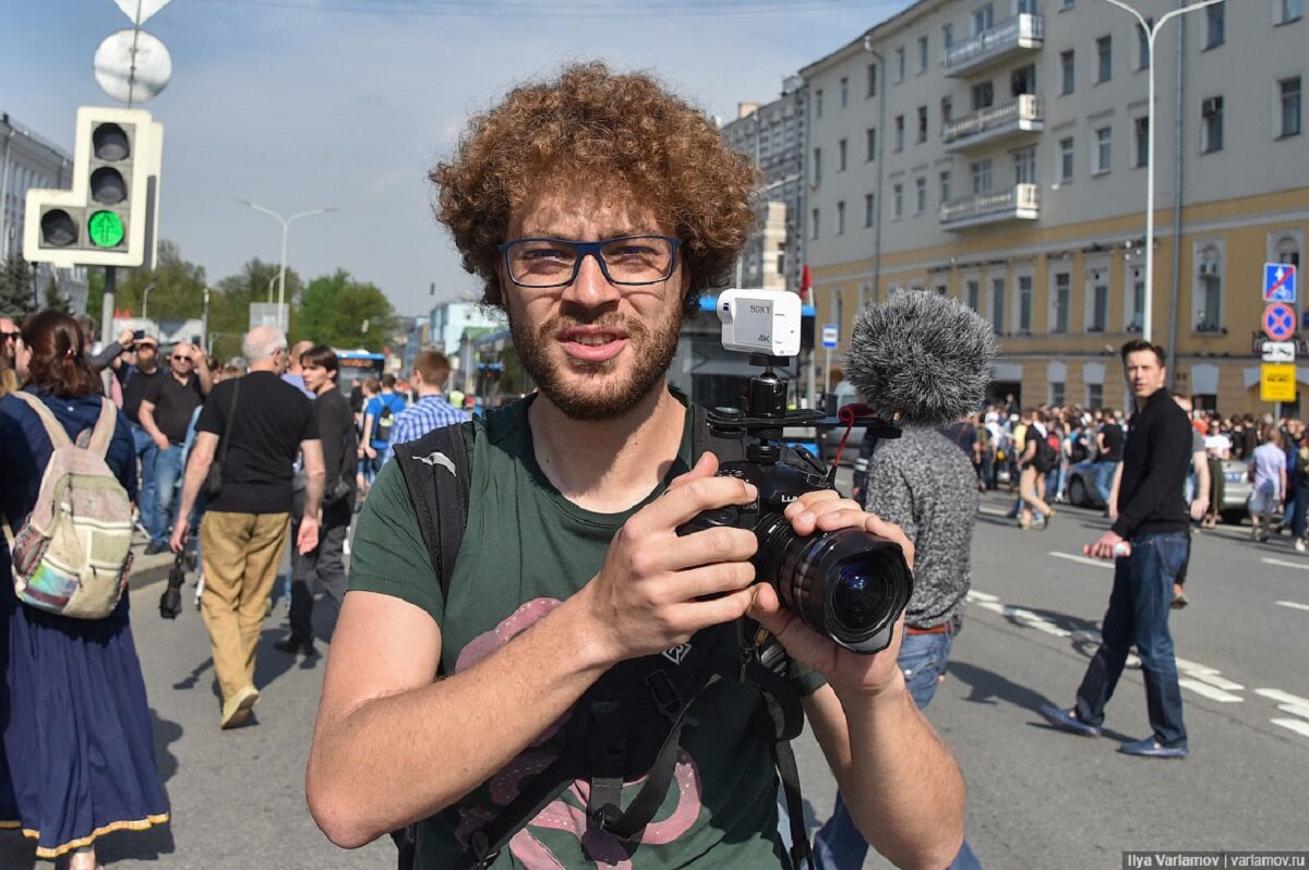 Варламов с короткой стрижкой. Где живет варламов. Варламов где сейчас живет 2024. Варламов где сейчас живет 2024. Варламов где сейчас живет 2024.