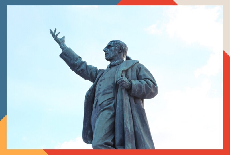 Памятник Володарскому в Невском районе. Февраль 2023. Автор фото: Е. Лурье.