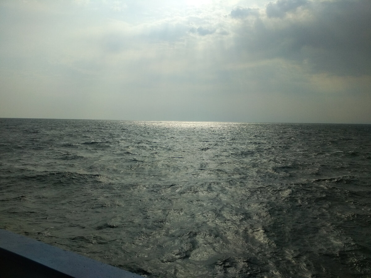 Бессточные озера-каспийское море. Крупные реки впадающие в каспийское море. Тип каспийского моря. Реки впадающие в каспийское море на карте. Происхождение каспийского озера.