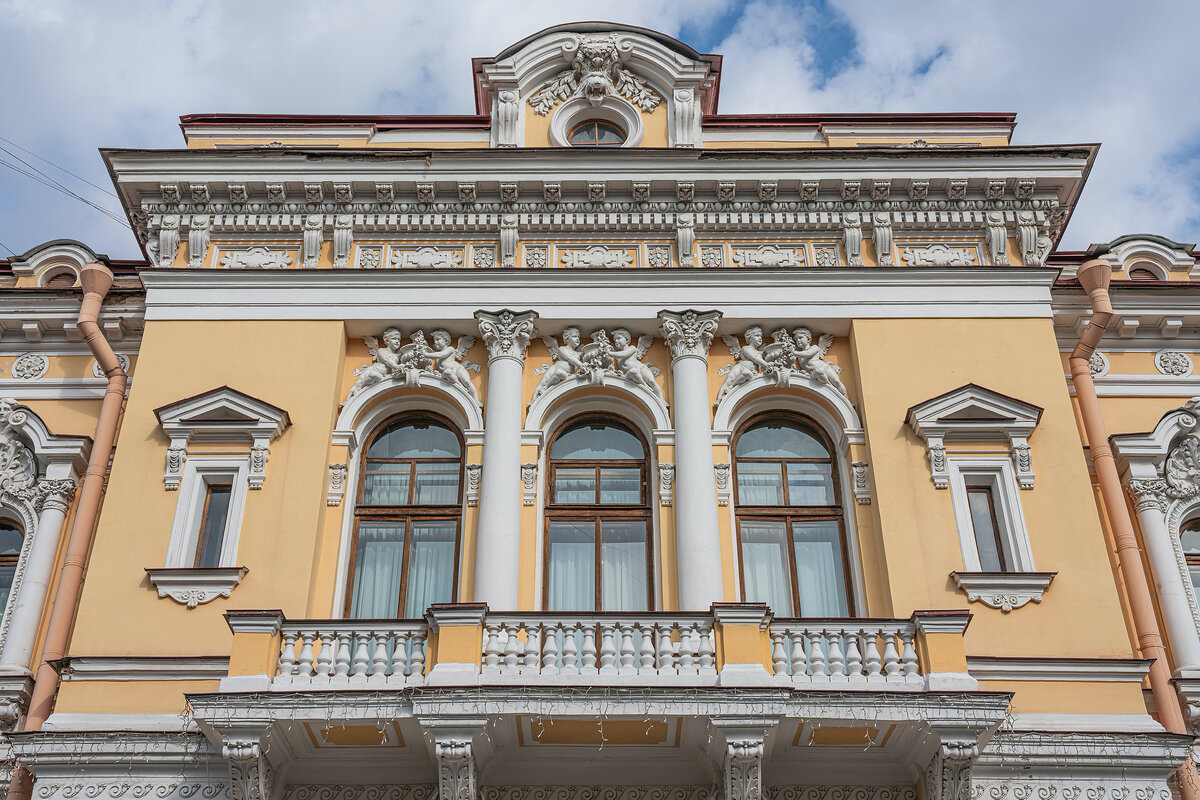 Фасад. источник Википедия / автор A.Savin.