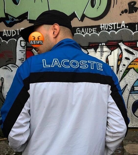 Отражение стиля на улицах: Бренды, предпочитаемые футбольными ...