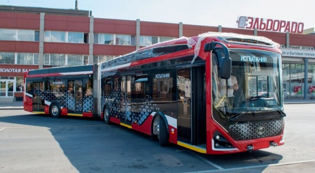 Электробус "Пионер-MAX" с 3-мя кондиционерами в Саратове.