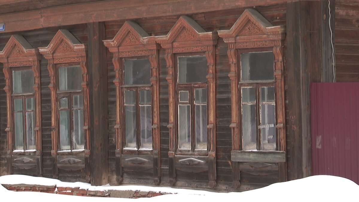    В Иванове не расселяют аварийный барак