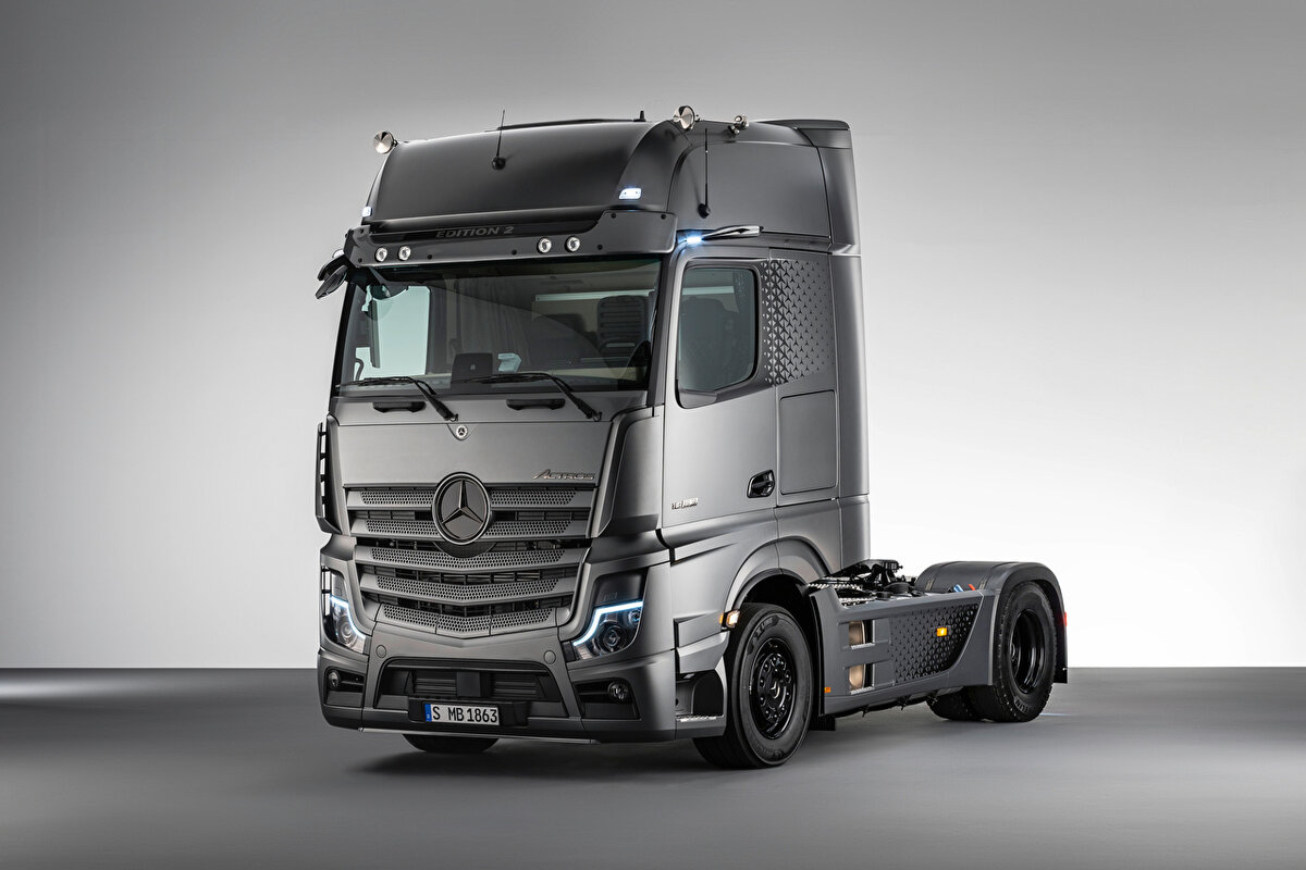 Mercedes Benz Urban ETRUCK