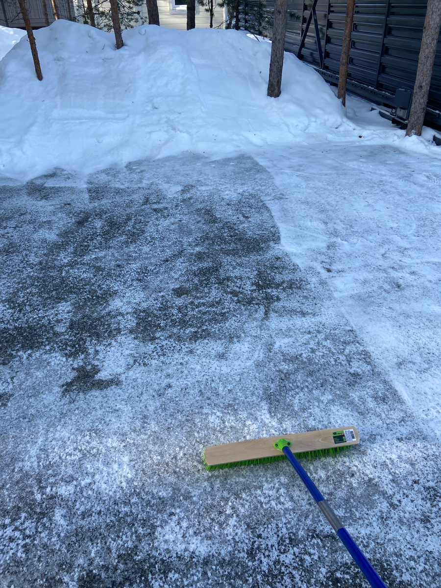 почему дома не убралась. убираться в доме. почему дома не убралась. почему дома не убралась. грязно в комнате.