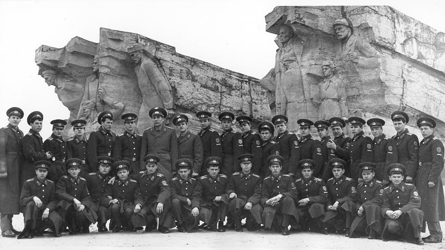 Фото с Яндекса. ВВВАУШ 1976. Багерово