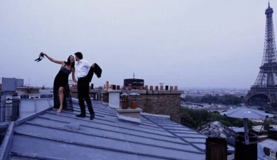 франция эфельная башня. эйфелева башня в париже ночью. франция эйфелева башня ночью. эйфелева башня в париже фото ночью. париж - огни эйфелевой башни.