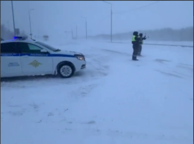    Из-за непогоды в Оренбуржье ограничено движение пока по одной трассе Белов Михаил Александрович