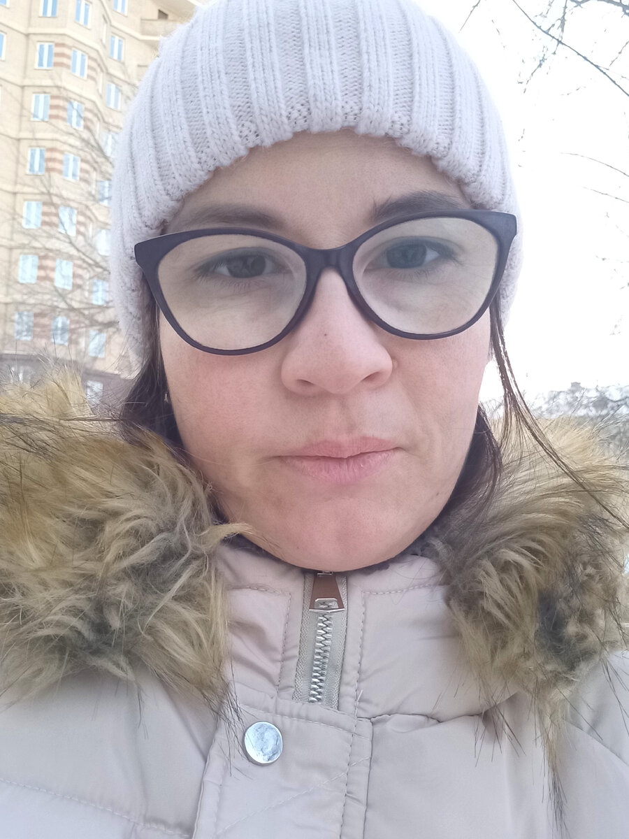 Вышла погулять