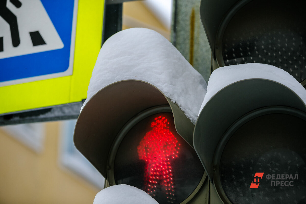 Светофор отключат на три часа.  Фото: ФедералПресс / Евгений Поторочин