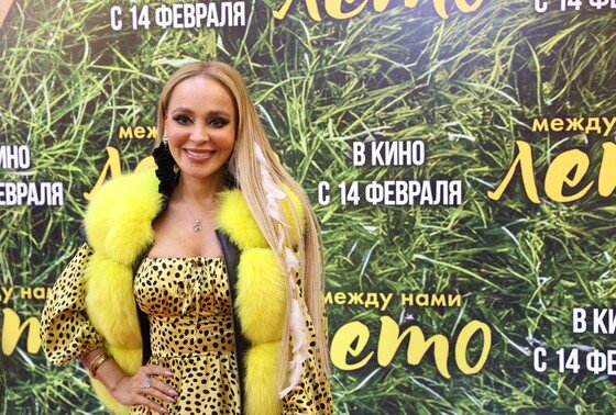    Анна Калашникова