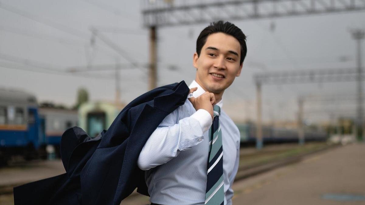    Асылхан Толепов:instagram.com/assylkhantolepov