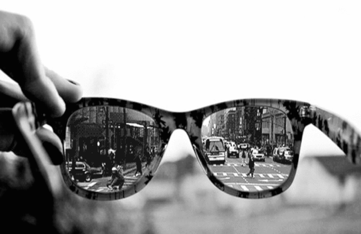 Рисунок, как видишь мир. Как я вижу мир рисунки. Мир увидит бел. Размытый силуэт. Мир увидит бел.