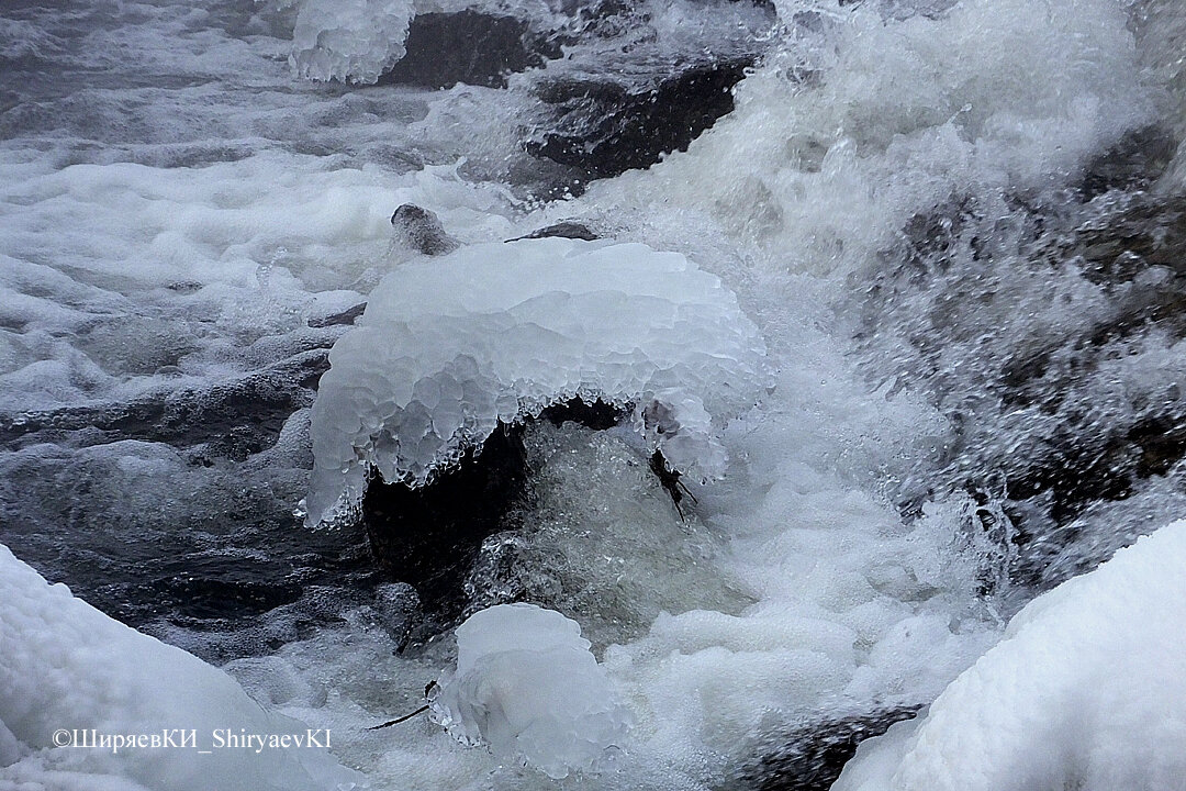 Яченский водопад.