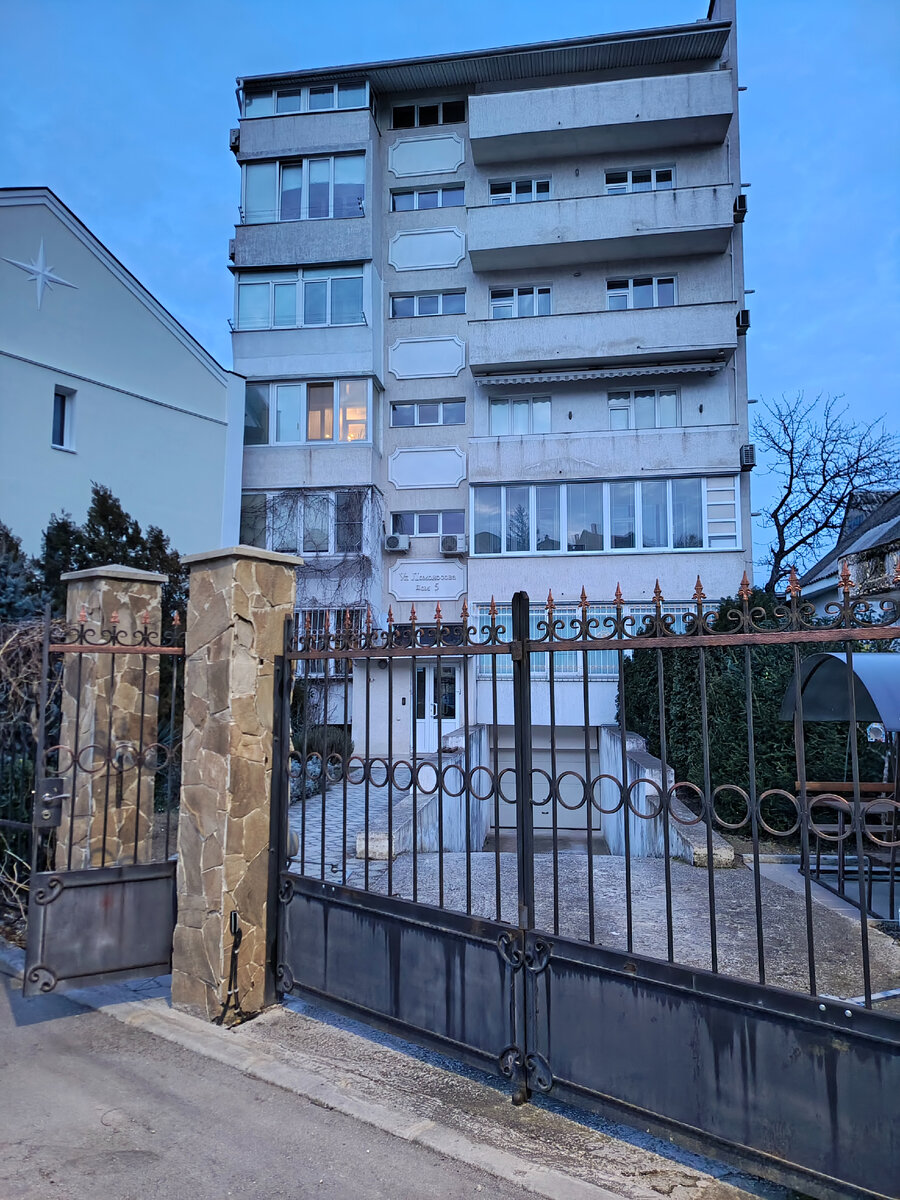 доходный дом елисеева ломоносова 14. доходный дом купца елисеева в санкт-петербурге. дом на ул ломоносова. , 14 дом г. жилой дом памятник.