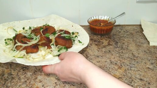 последняя туча рассеянной бури одна ты несешься по ясной лазури. техника tie-dye. вещи покрашенные белизной. что делают тают. лед растаял.