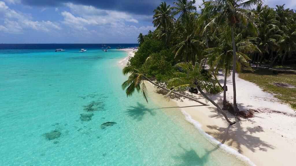 Атолл тувалу. Остров dhigurah мальдивы. Мальдивы хитхадху. Баа атолл мальдивы. Velassaru 5* мальдивы,.