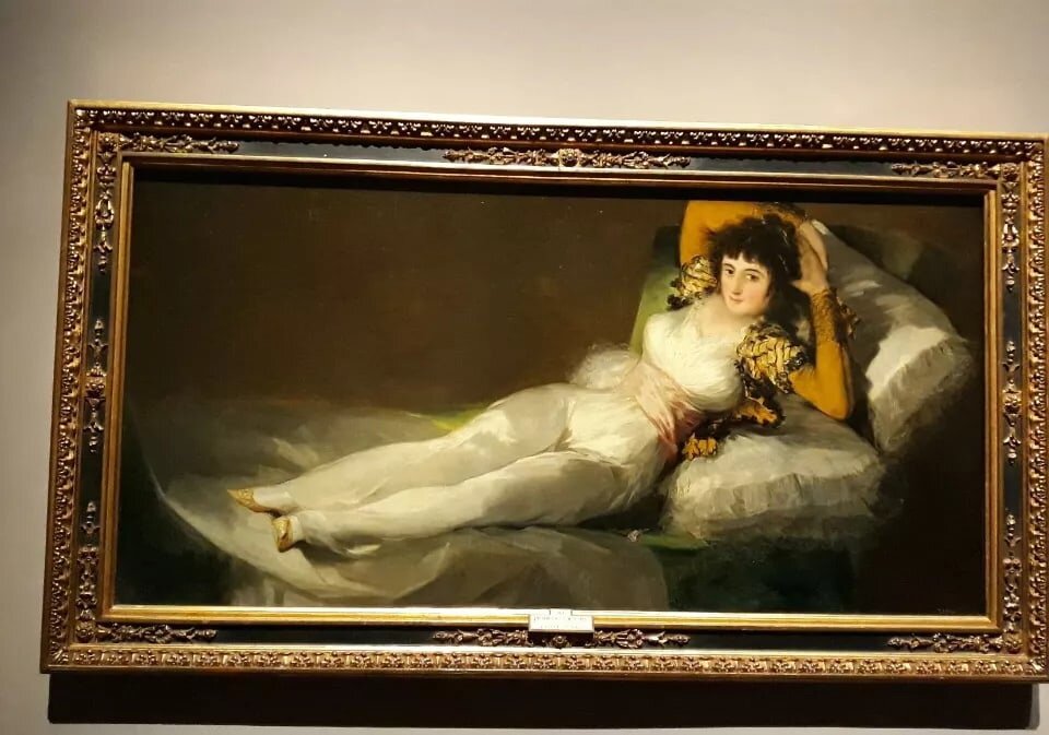 "Маха одетая" Гойи