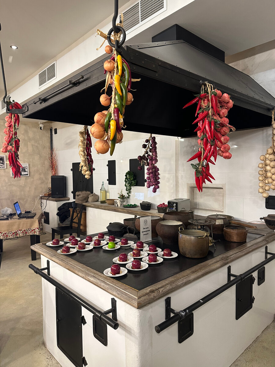 Уютная кухня во дворце Юсуповых