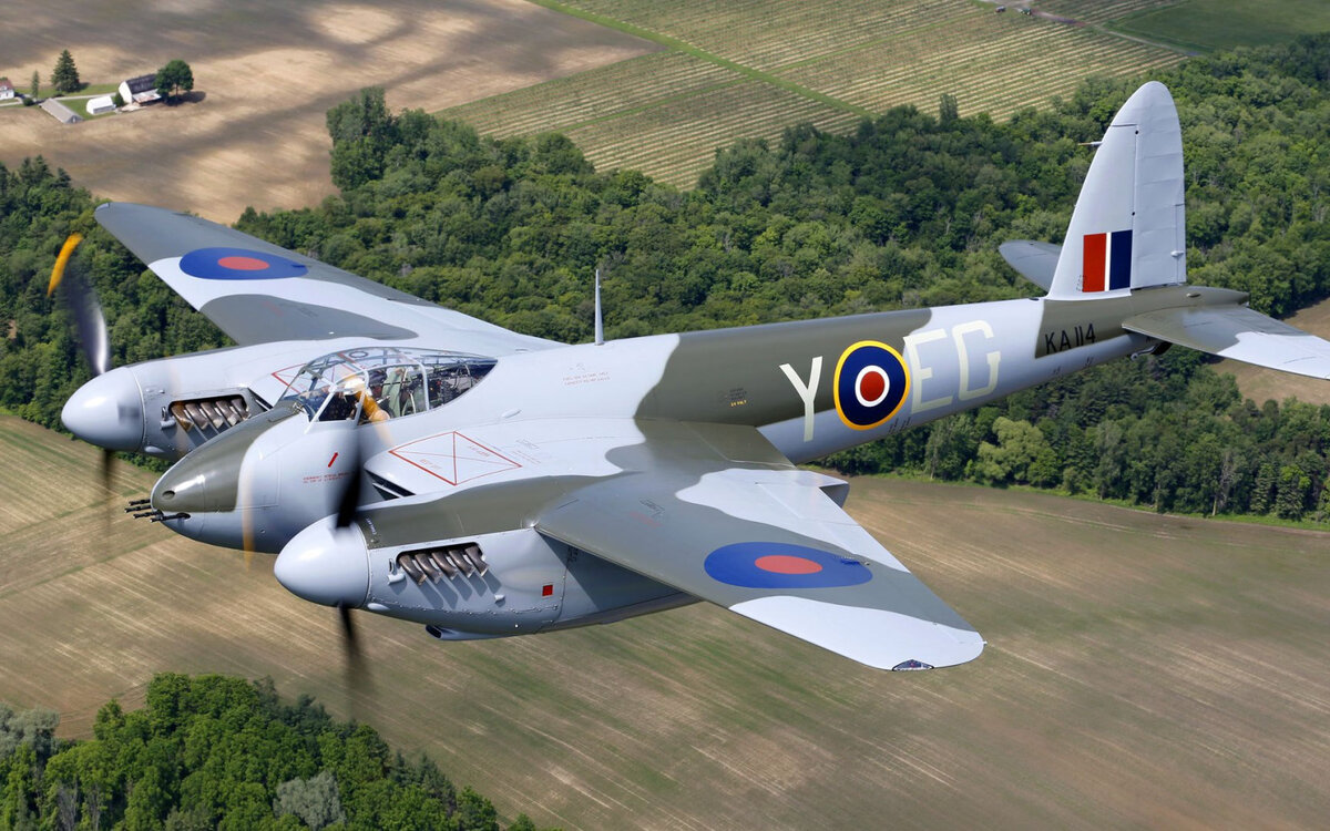 De Havilland 98 ("Mosquito")
