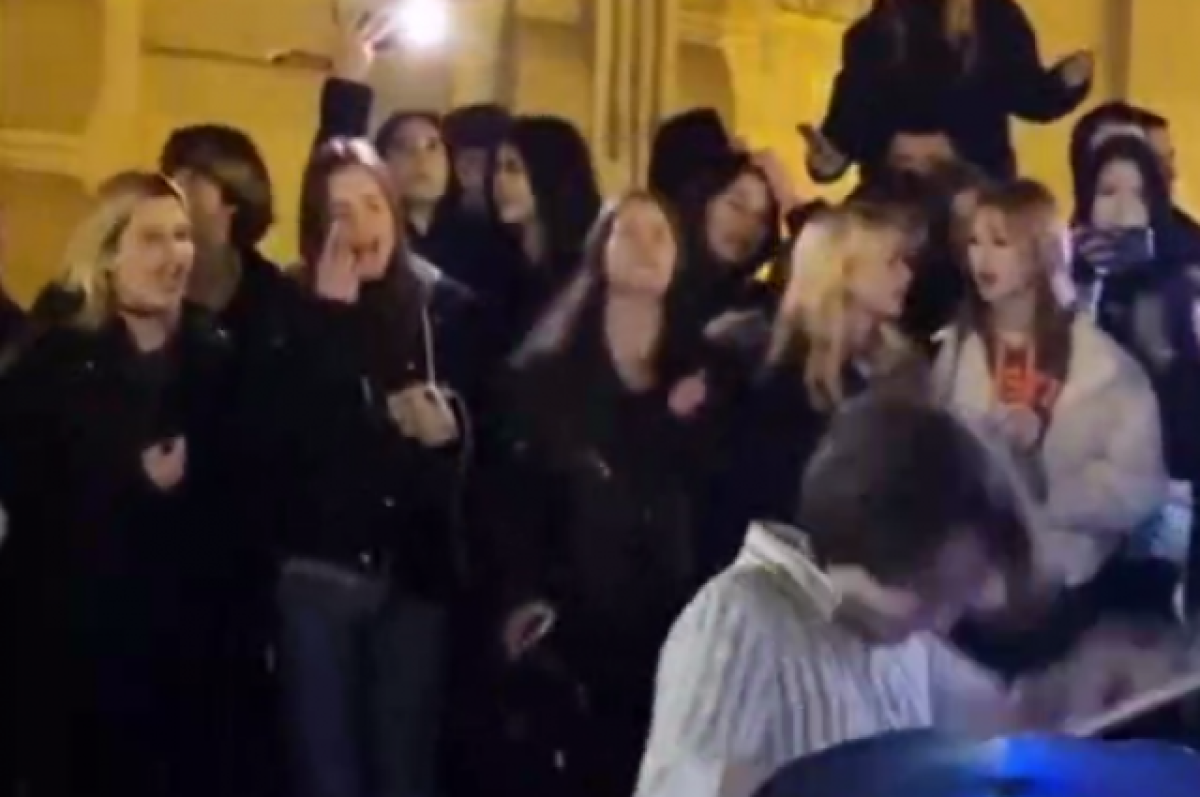 песни про олю. клип ольги бузовой бузовой мандаринка. бузова альбом. слова песни оля,оля. список песен с именами.