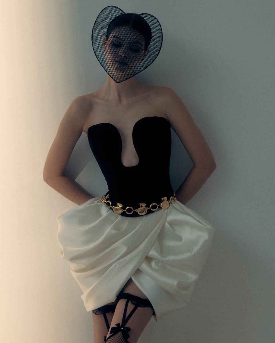 Icom ic-m304. Ray 54. Ray 54. Девушка с кассетным магнитофоном. Ray-ban square rb1971.