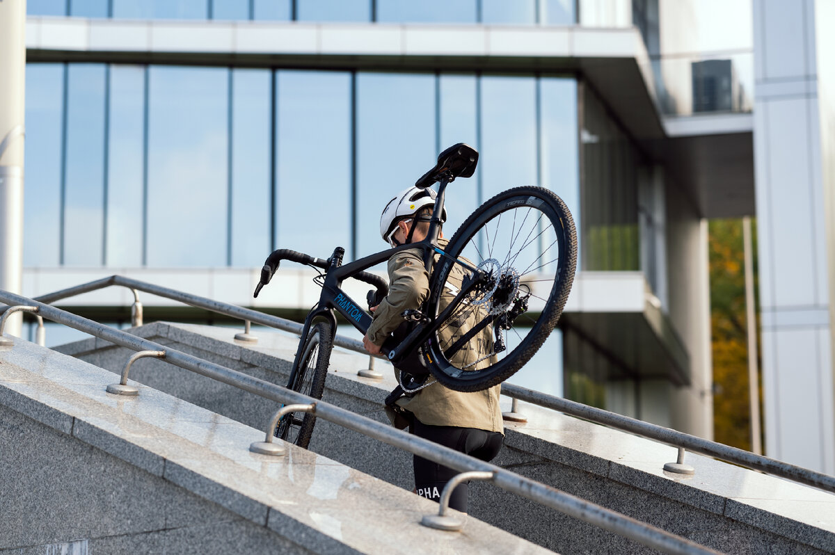 В сборе гравийный велосипед Borant - Phantom весит всего 8.6 кг