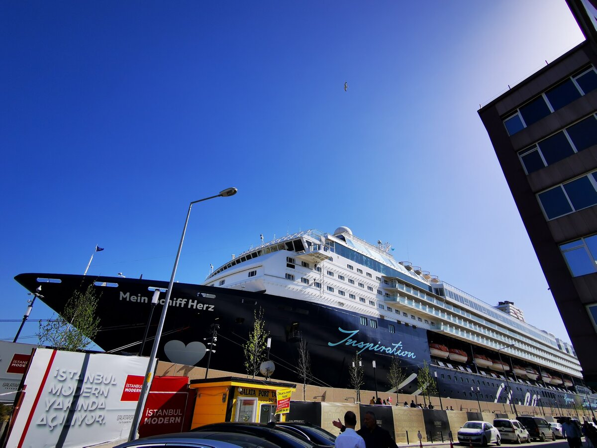 Плавучий рай любителя дьюти фри